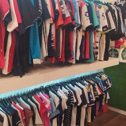 Abrazo De Gol 2 (Tiendas de ropa en Merlo San Luis)