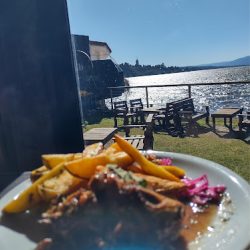 Allá Lounge & Grill (Bares en Merlo San Luis)