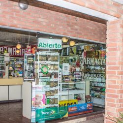 Farmacia Bertola Laggiard (Farmacias en Merlo San Luis)