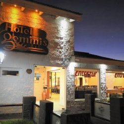 Hotel Géminis (Hoteles alojamiento en Merlo San Luis)