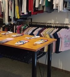 Julia Vcp (Tiendas de ropa en Merlo San Luis)