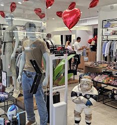 Kevingston (Tiendas de ropa en Merlo San Luis)