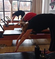Lucia Carletta Estudio Pilates (Yoga en Merlo San Luis)