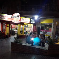 Maja Morena Empanadas & Pizzas Carlos Paz Libertad Esq. Florida (Pizzerías en Merlo San Luis)