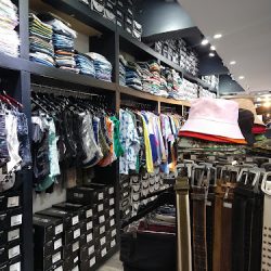 Maniacos (Tiendas de ropa en Merlo San Luis)