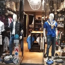 Off Store (Tiendas de ropa en Merlo San Luis)