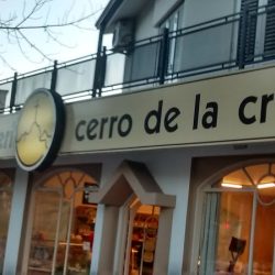 Panadería Confitería Cerro De La Cruz (Confiterías en Merlo San Luis)