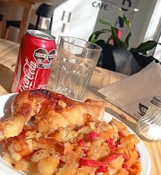 Punta Hidalgo Cafe (Cafeterías en Merlo San Luis)